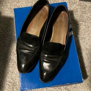 EVERLANE LOAFER — BLACK LEATHER —WELL LOVED, FAIR CONDITION. LOTS OF LIFE LEFT!